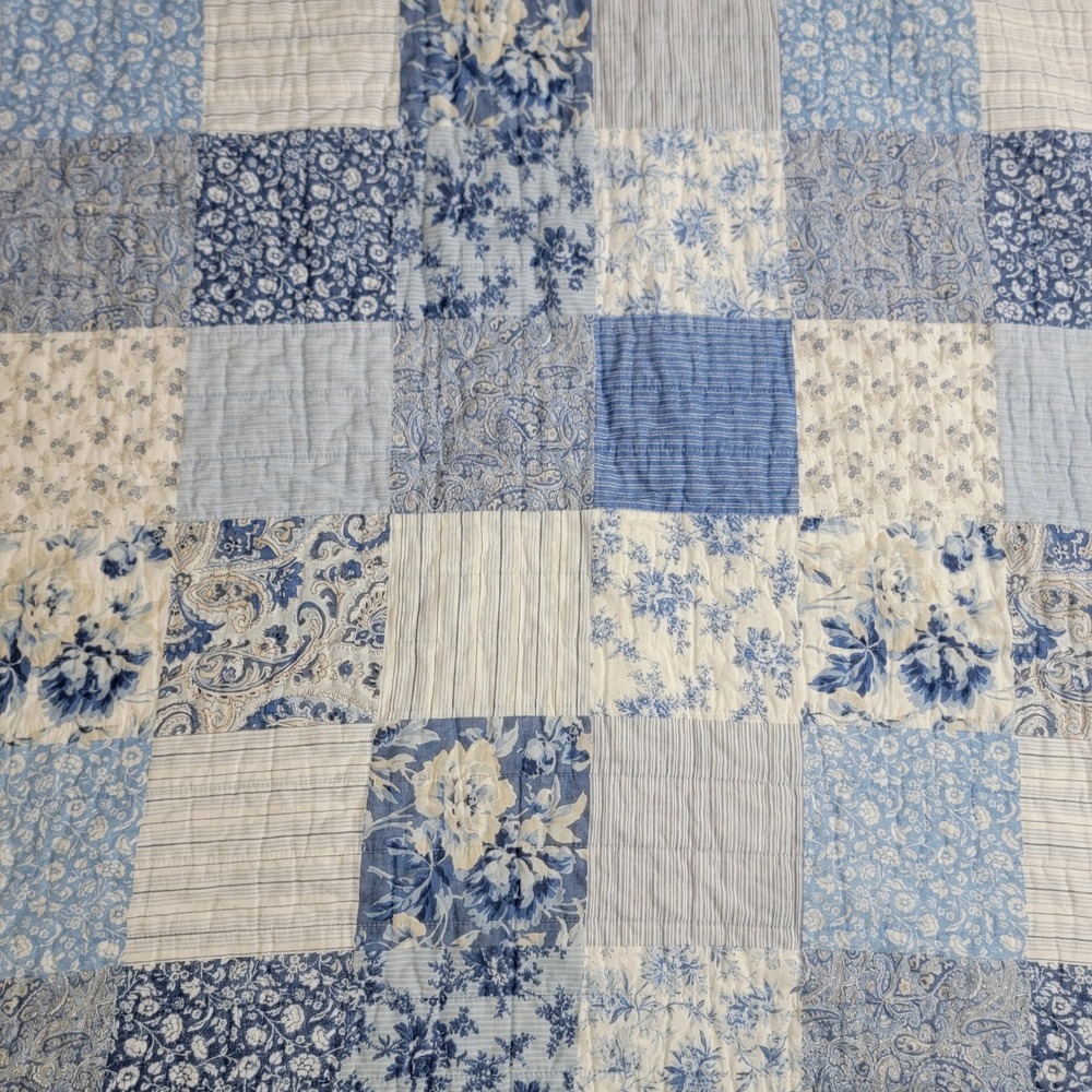 Laura Ashley Paisley Printed Patchwork Blue King Cotton Quilt Bedcover 100x90 - Picture 2 of 7